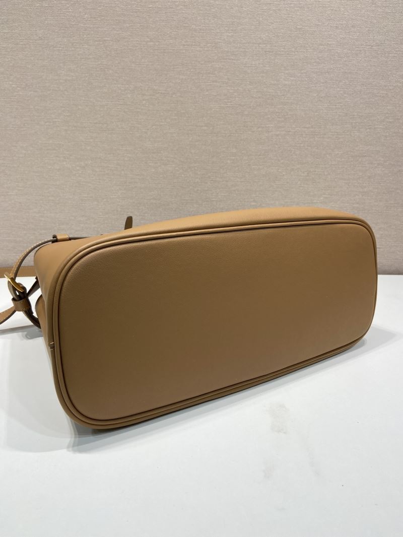 Pra*a top handle bags